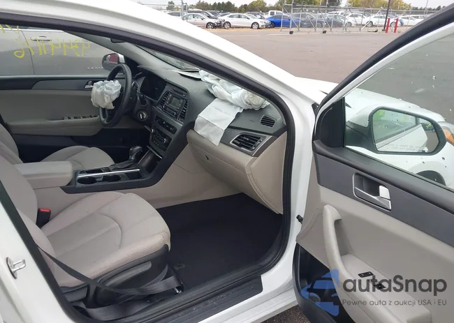 5NPE24AF2HH570610: 43441176