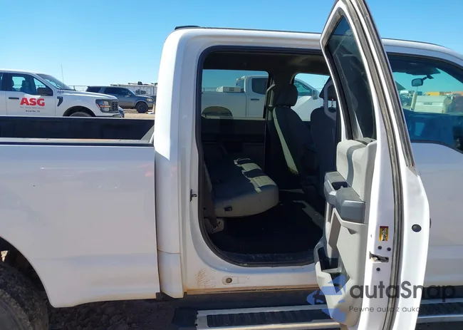 1FT7W2BN3NEG32258: 43441305