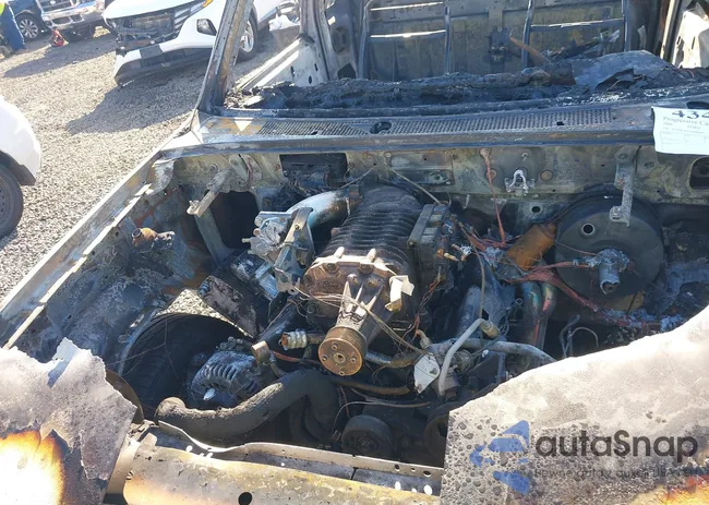 1FTYR14V2YPB80699: 43442566