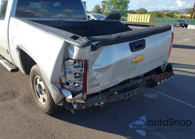 1GCRCTE03CZ125650: 43442748