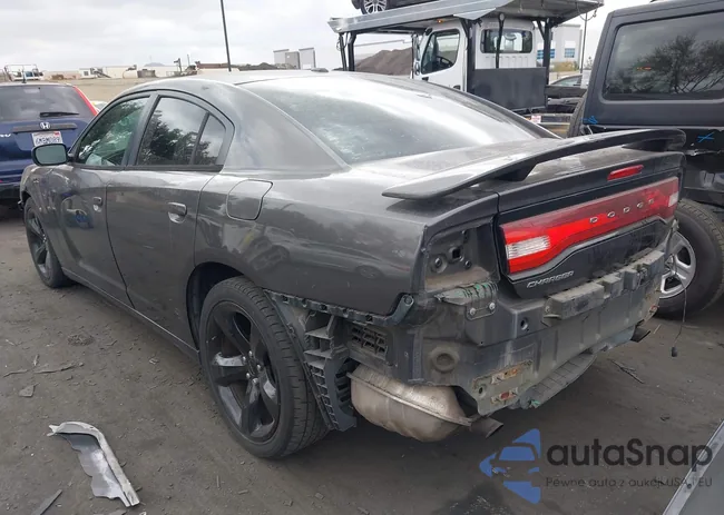 2C3CDXHG4DH604667: 43442808