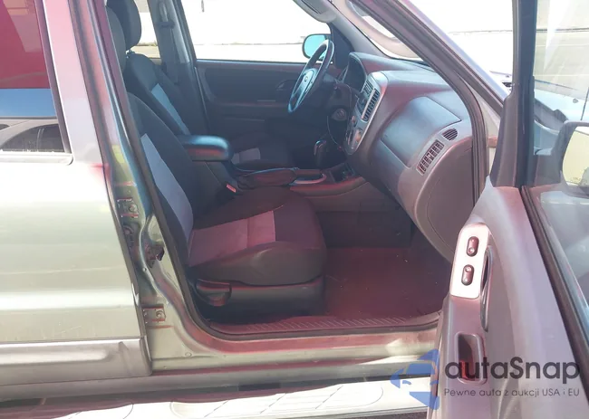 1FMYU03185KB51770: 43442959