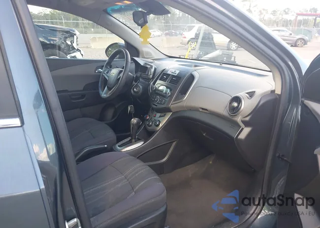 1G1JC5SB6D4176193: 43442209