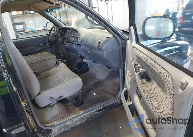 1B7HC16Y71S321472: 43443692