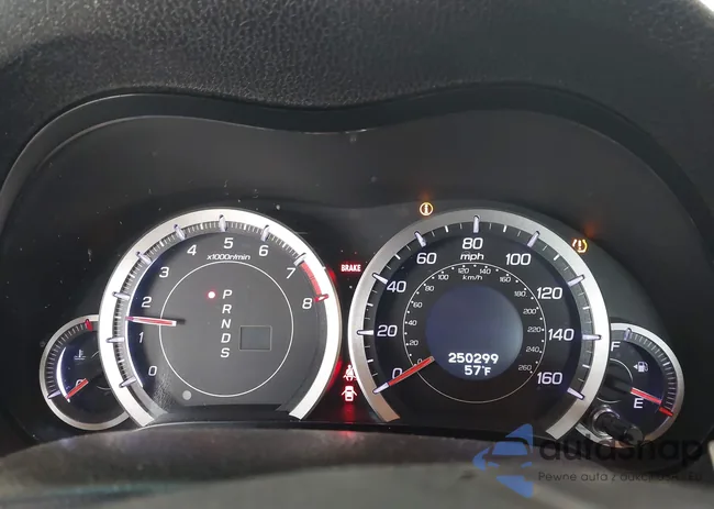 JH4CU2F41CC031105: 43443728