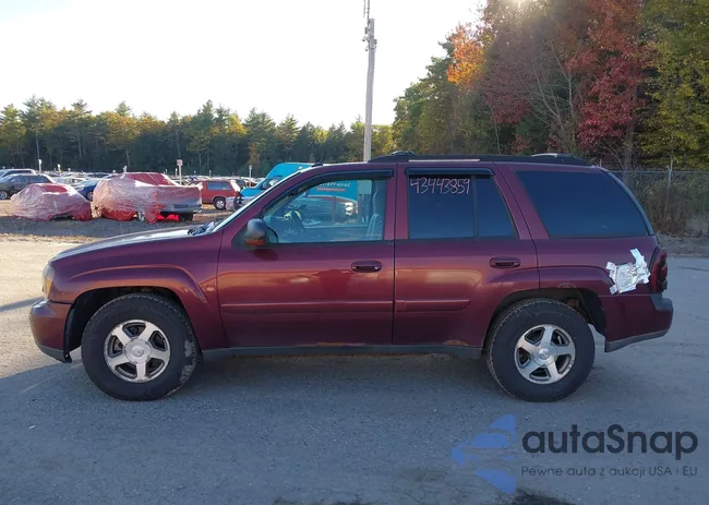 1GNDT13S352241016: 43443859