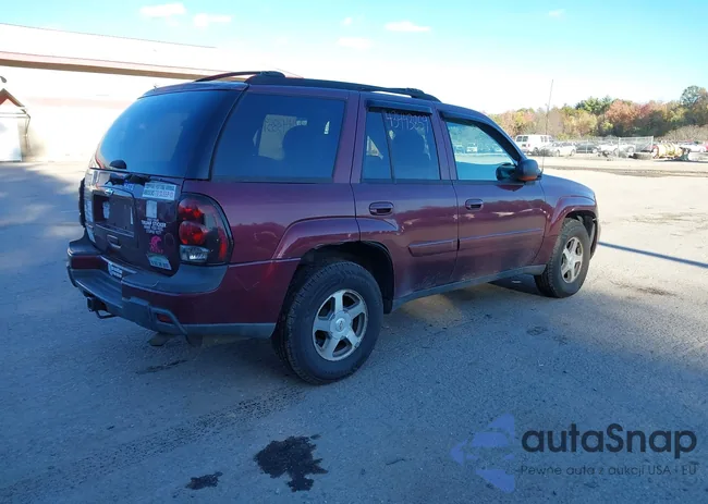 1GNDT13S352241016: 43443859