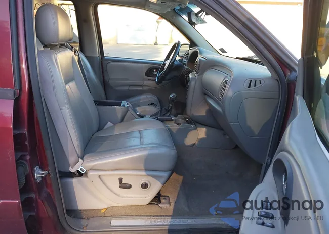 1GNDT13S352241016: 43443859