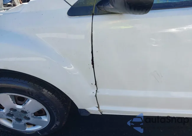 1B3JB28B27D504828: 43444034