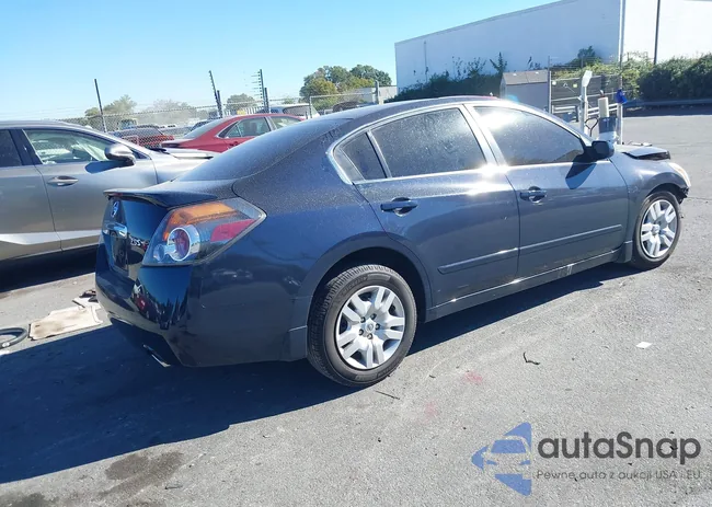 1N4AL2AP7CC174448: 43443230