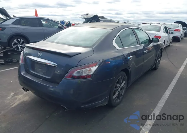 1N4AA5AP7CC823818: 43443236