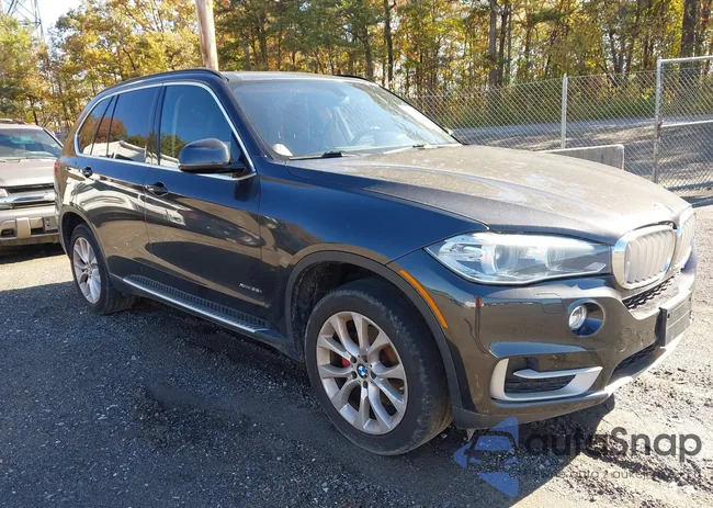 5UXKR0C55G0P19856: 43443433