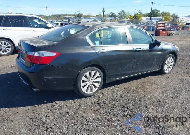 1HGCR2F8XDA125987: 43443483