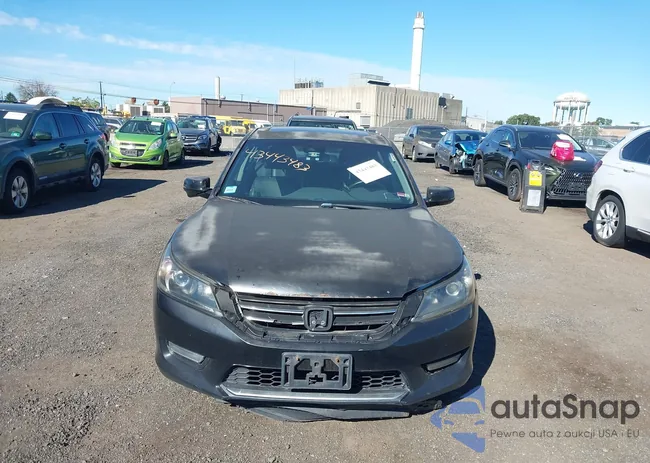 1HGCR2F8XDA125987: 43443483