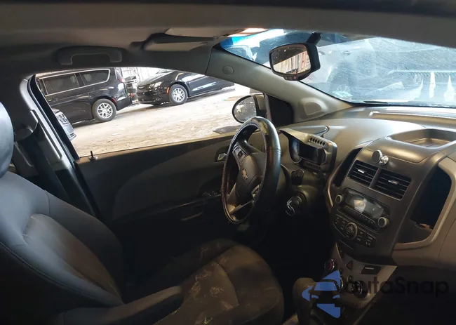 1G1JC6SH1F4132955: 43444584