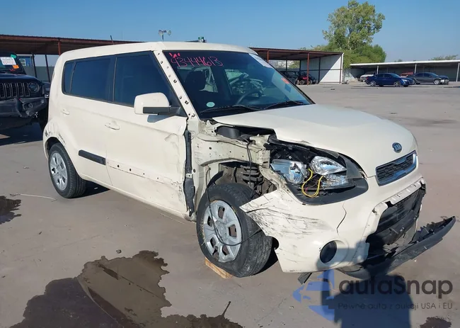 KNDJT2A58C7465624: 43444613