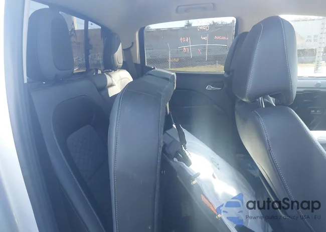 1GCGTDEN6K1153710: 43444690