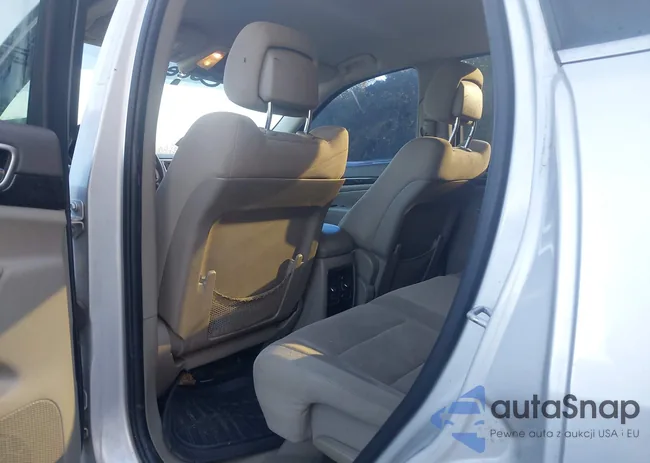 1C4RJEAG9CC167487: 43444749