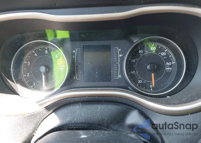 1C4PJLAB6HW652773: 43444781