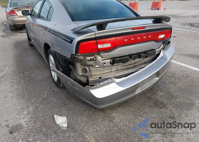 2C3CDXBG9DH689272: 43444786