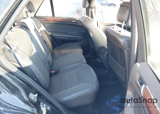 4JGBB8GB4AA559759: 43444974