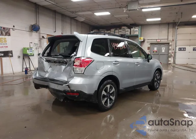 JF2SJAECXHH431068: 43445012