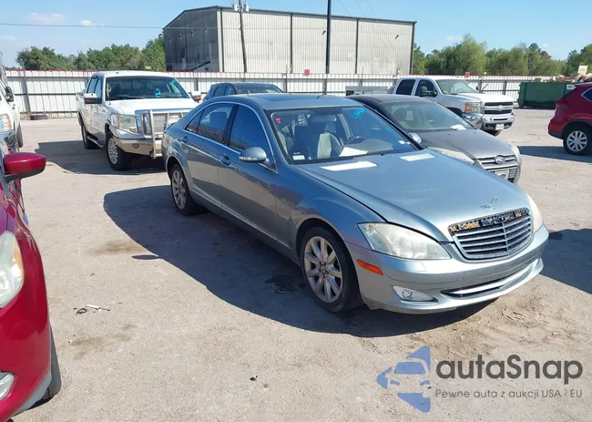 WDDNG71X58A153037: 43444186