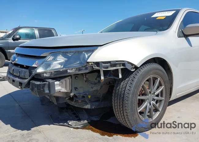 3FAHP0HAXAR262708: 43444302