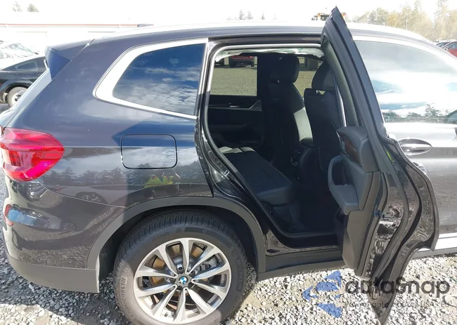 5UXTR9C52KLP90464: 43444305