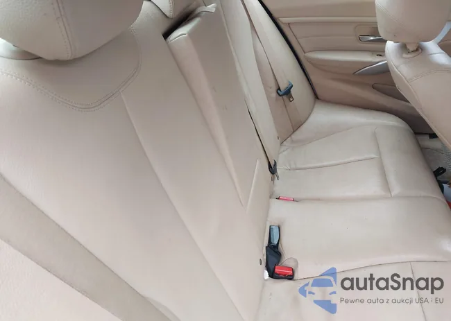 WBA3A5C55CF341620: 43444338