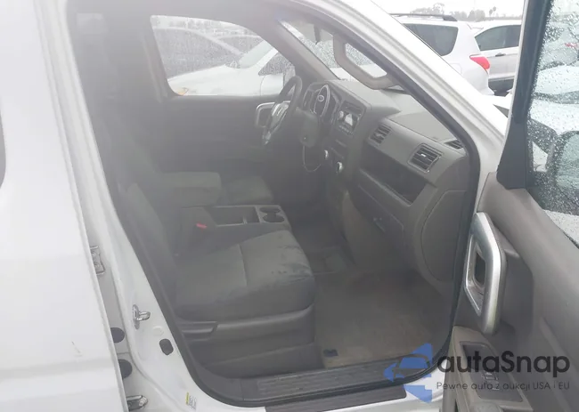 2HJYK16206H562265: 43444363