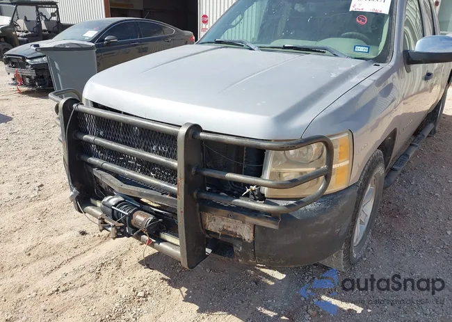 2GCEC19CX91116517: 43444371