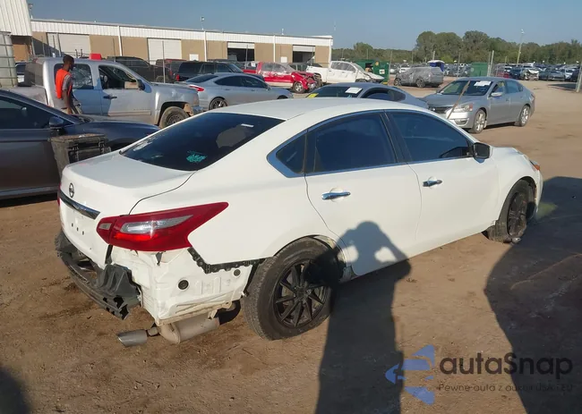 1N4AL3APXJC294229: 43444406