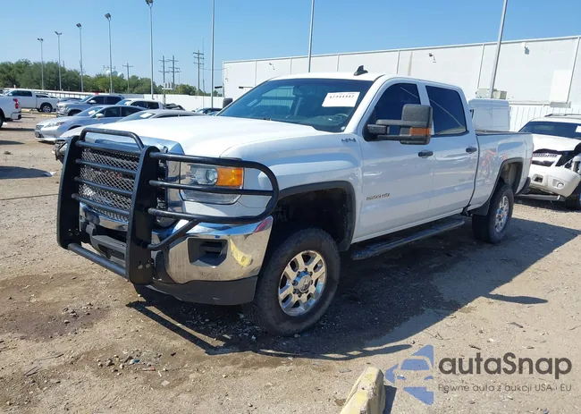 1GT12REG8HF101501: 43444442