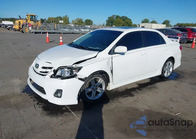 2T1BU4EE6DC080361: 43444535