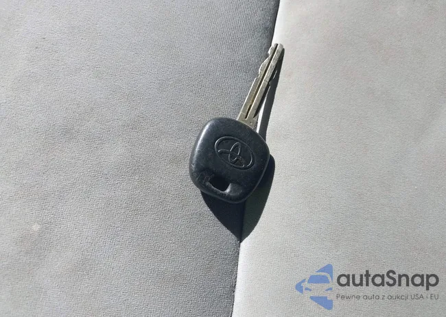 1NXBU40E49Z096488: 43445553