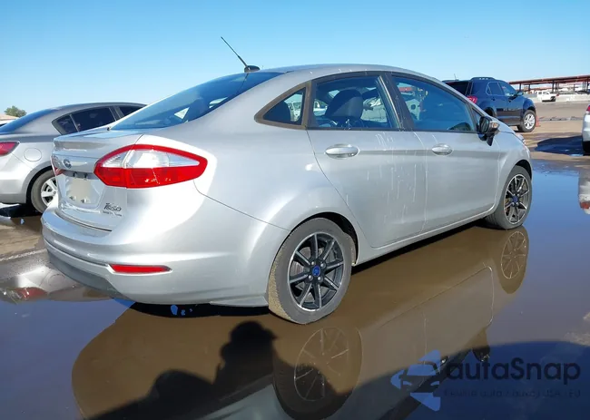 3FADP4BJ0FM160224: 43445557