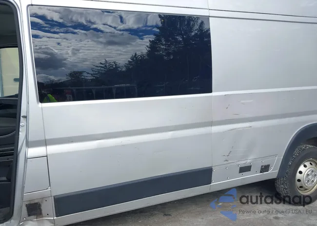 3C6LRVDG5ME579224: 43445652