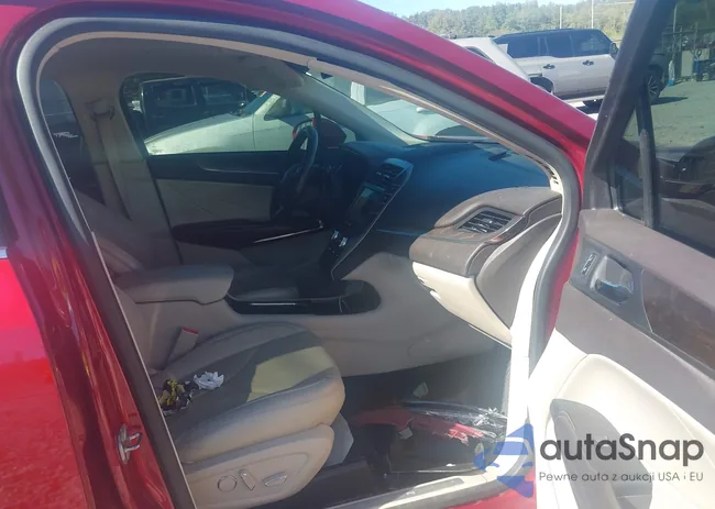 5LMCJ3C96HUL52051: 43445664