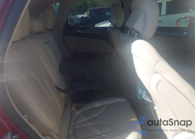 5LMCJ3C96HUL52051: 43445664