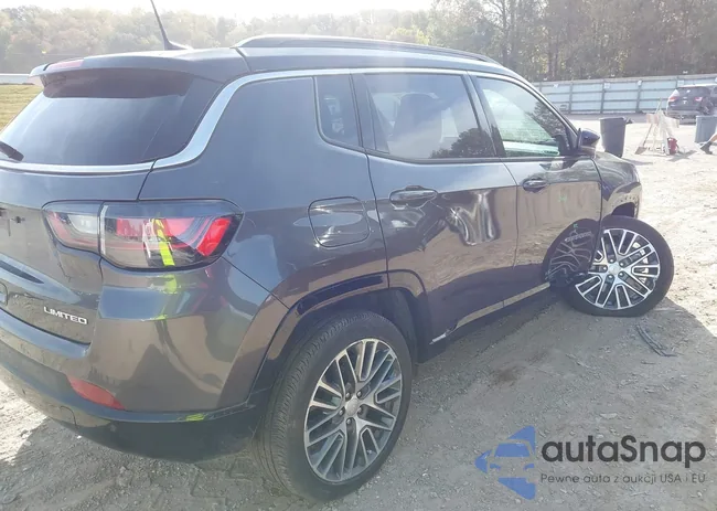 3C4NJDCN2PT513782: 43445701