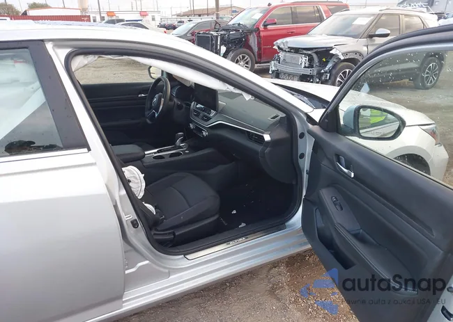 1N4BL4DW6SN406317: 43445720