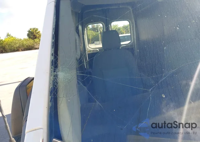 1FTNR2XV8FKA43619: 43445730