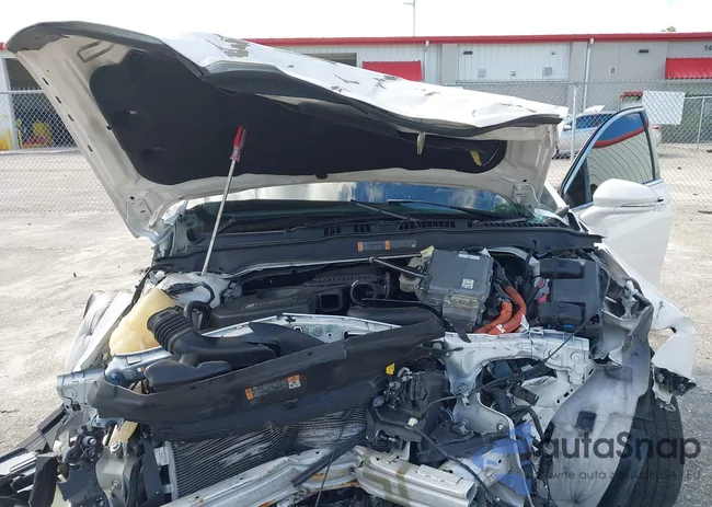 3FA6P0RU8FR123653: 43445753