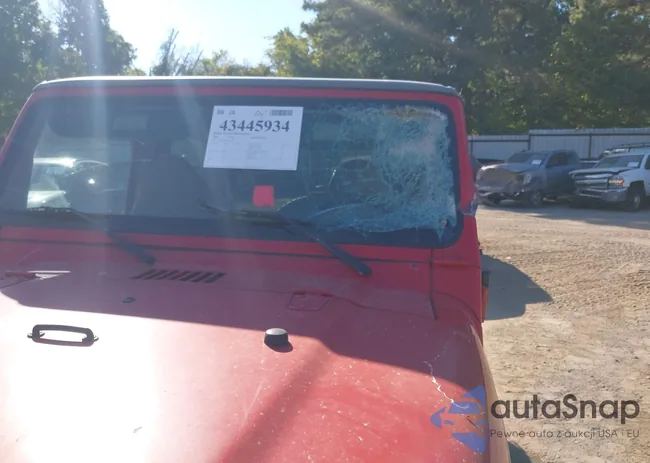 1J4FA49S8YP764016: 43445934