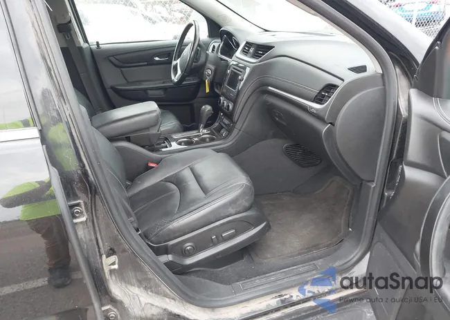 1GNKRHKD4HJ338043: 43445935