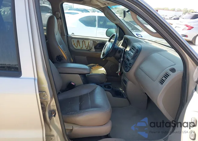 1FMYU03131KA15458: 43445943