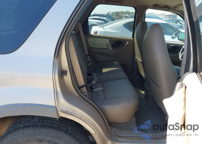 1FMYU03131KA15458: 43445943