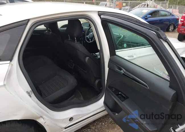 3FA6P0H97FR269068: 43445984