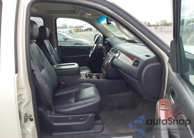 1GNSKKE78DR162861: 43446053